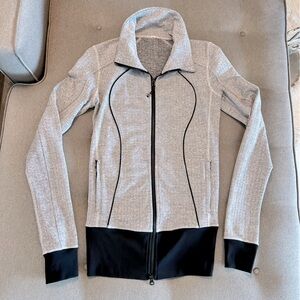 Limited style! Lululemon, Herringbone design, 6